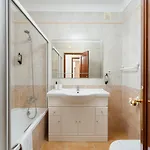 Comfy 4bdr In By Lovelystay *