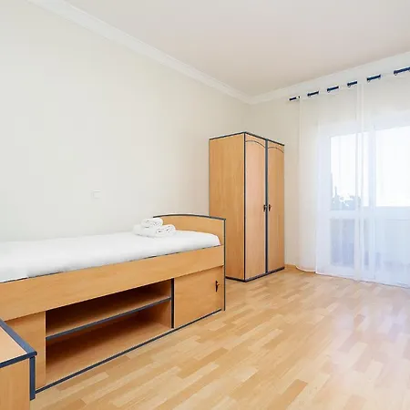 Comfy 4bdr In By Lovelystay דירה פורטימאו