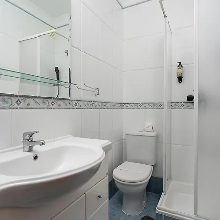 Comfy 4bdr In By Lovelystay Apartment *
