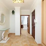 Comfy 4bdr In By Lovelystay Apartment Portimão
