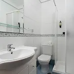 Comfy 4bdr In By Lovelystay Apartment *